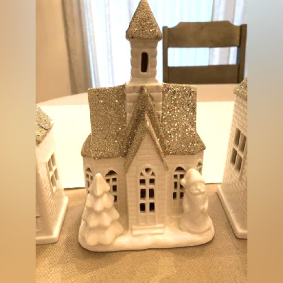 NWOTs Winter Village, ivory/white and gold. - Picture 3 of 7